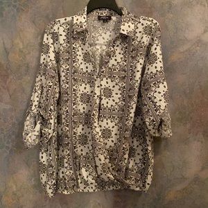 Black and White Gigio Top